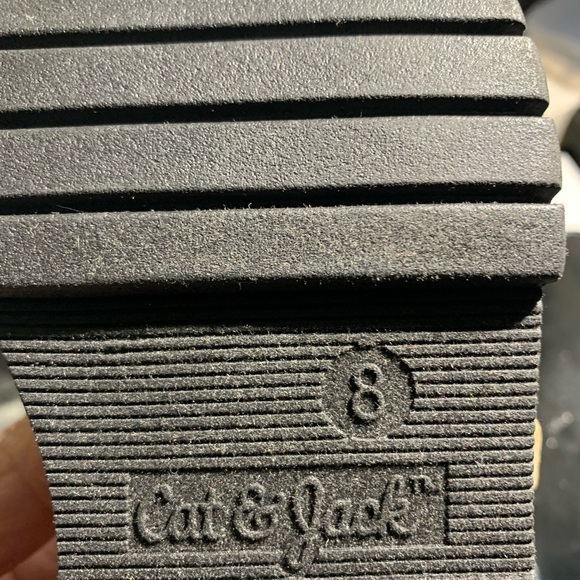 Cat & Jack Glittery Gold Kids Dress Shoes.
Size 8 - Picture 5 of 5